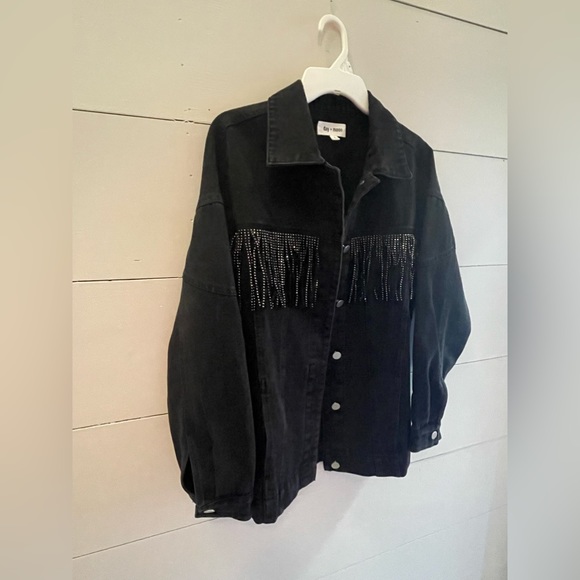 Boutique Jacket - Picture 2 of 6